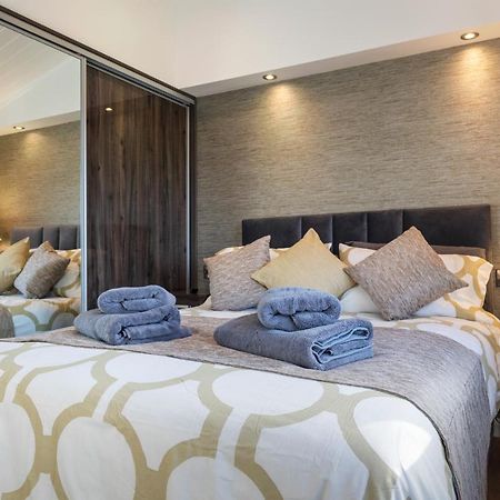 Hiraeth - Luxury Lodge With Hot Tub, Close To Beach Penally Exterior photo